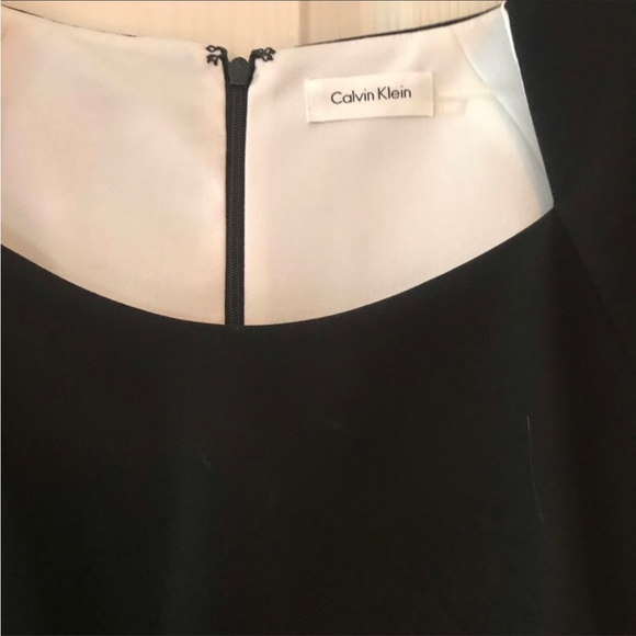 18W Calvin Klein black dresses. Rouched front, worn one. Like new - Picture 5 of 5